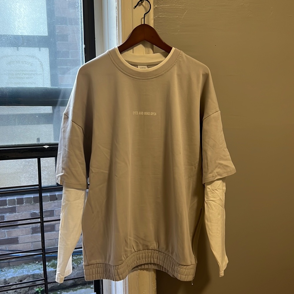 Grey and white Zara Long-sleeve tee/sweatshirt